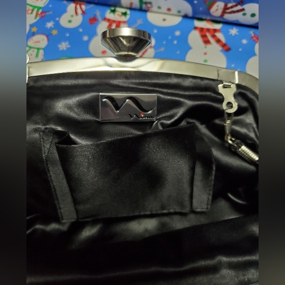 Nina Black Evening clutch/Crossbody bag - Picture 8 of 12